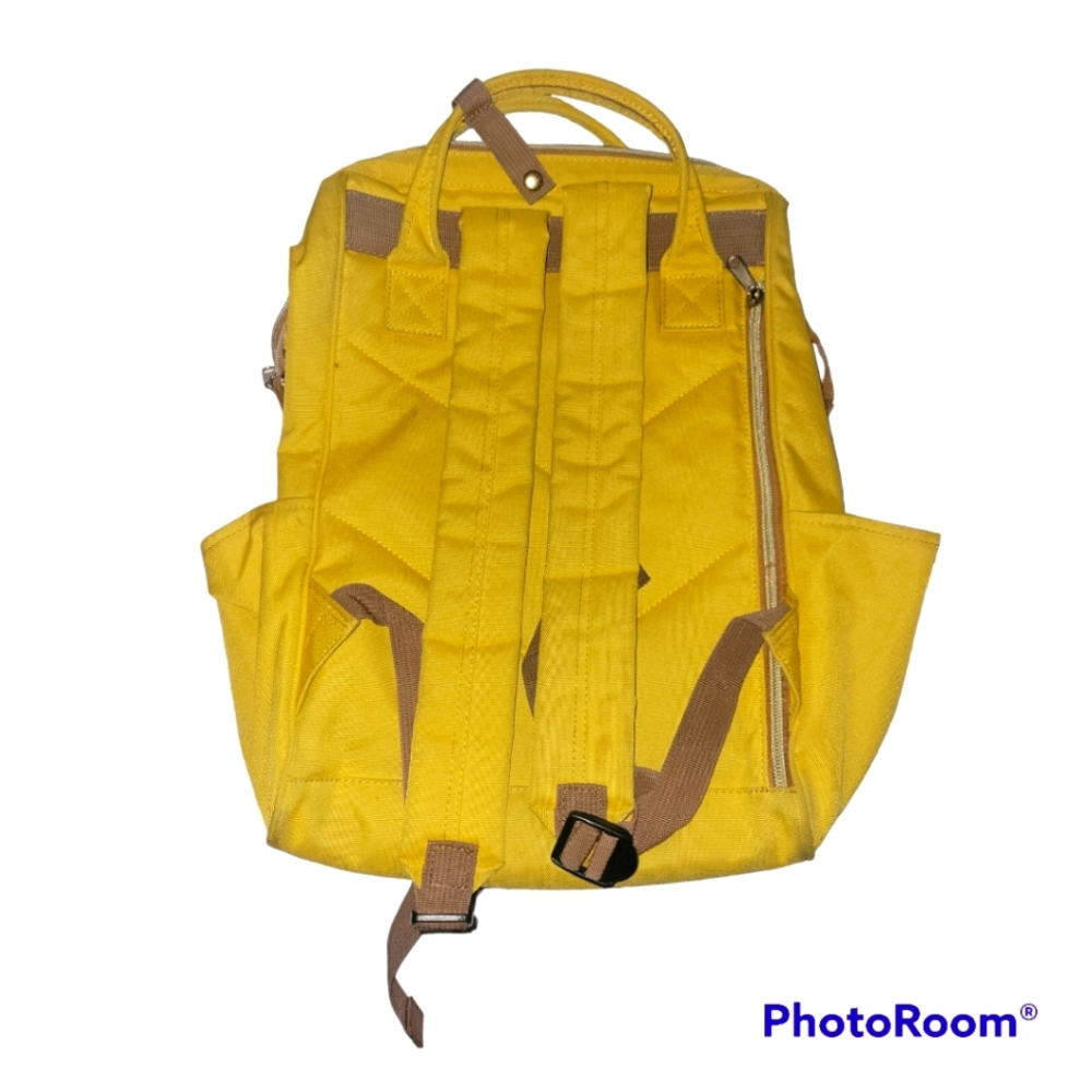 Yellow 💛 backpack - Picture 5 of 6